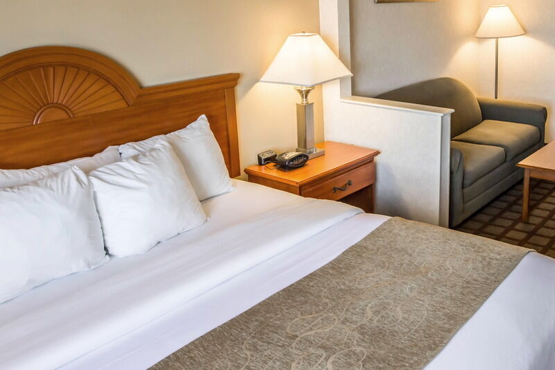 Four Points By Sheraton Chicago Schaumburg Bagian luar foto